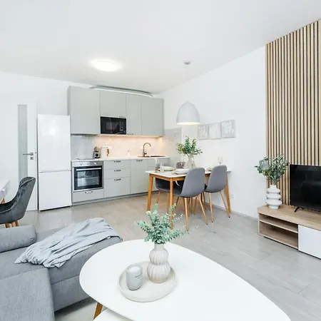 公寓 Rentero Warm & Cozy In Prague, By The River
