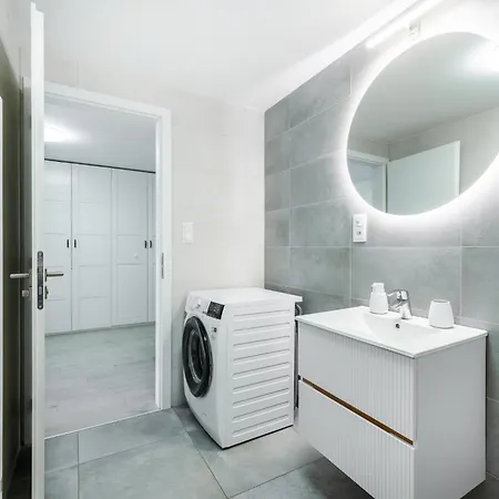Apartman Rentero Warm & Cozy In Prague, By The River
